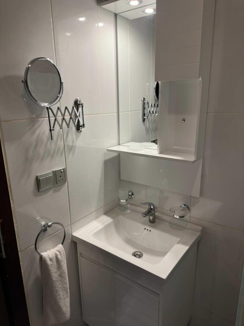 Jouhayna Hotel&Suite Эрбиль Экстерьер фото